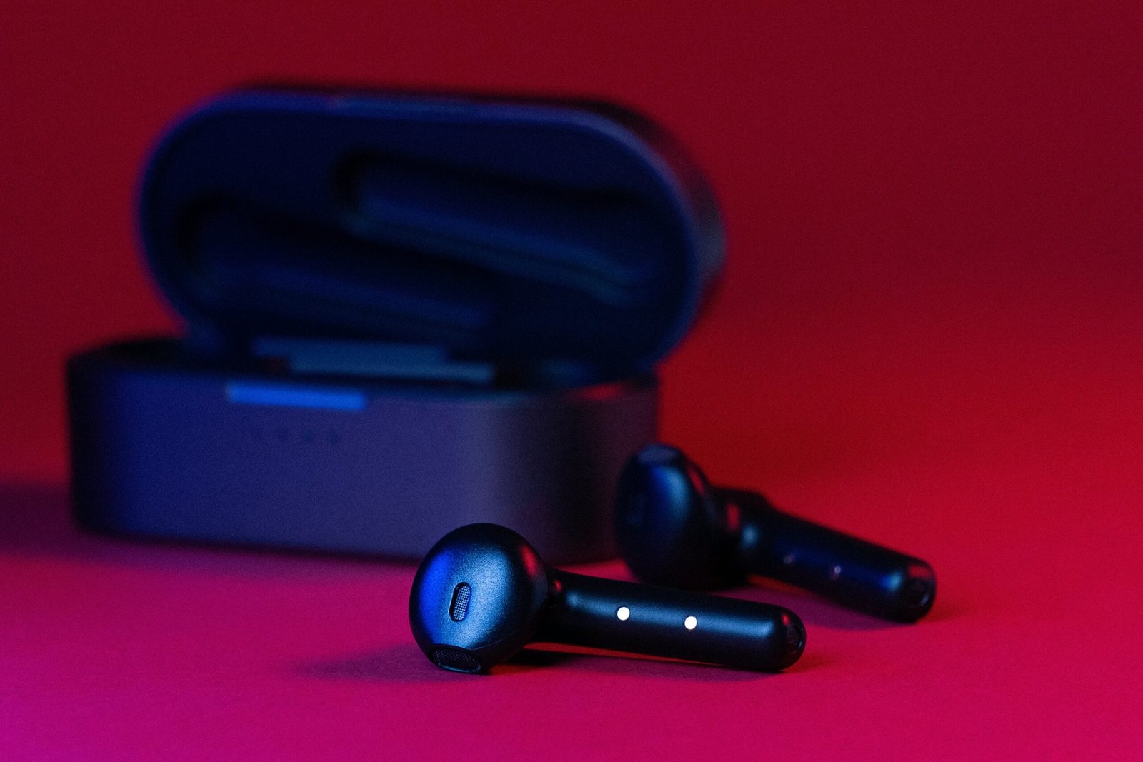 Airpods Vs Hearing Aids